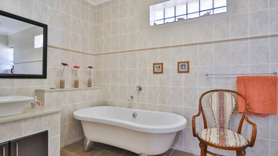 4 Bedroom Property for Sale in Diaz Beach Western Cape